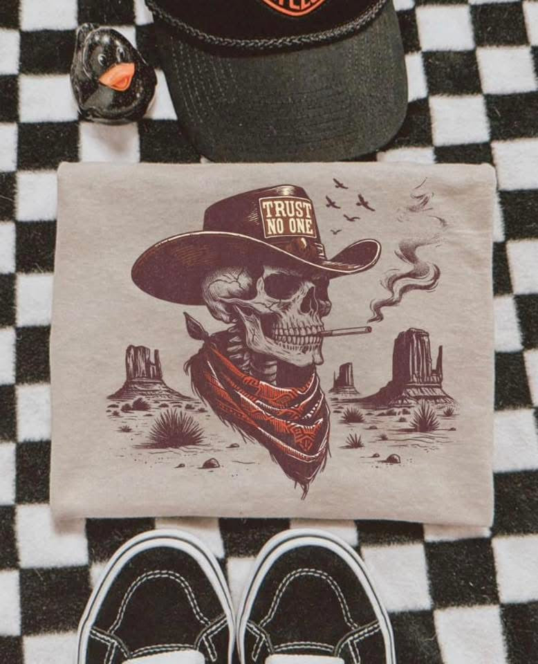 Trust No One Tee